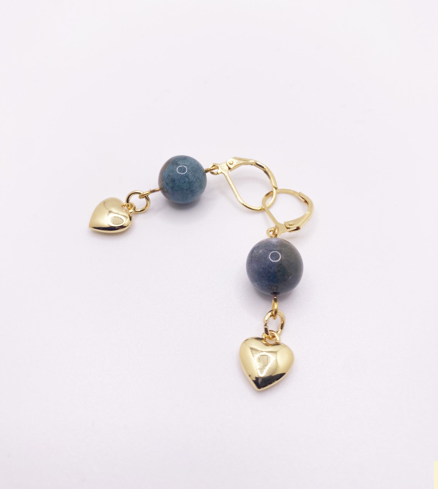 18k Heart and Agate Earrings