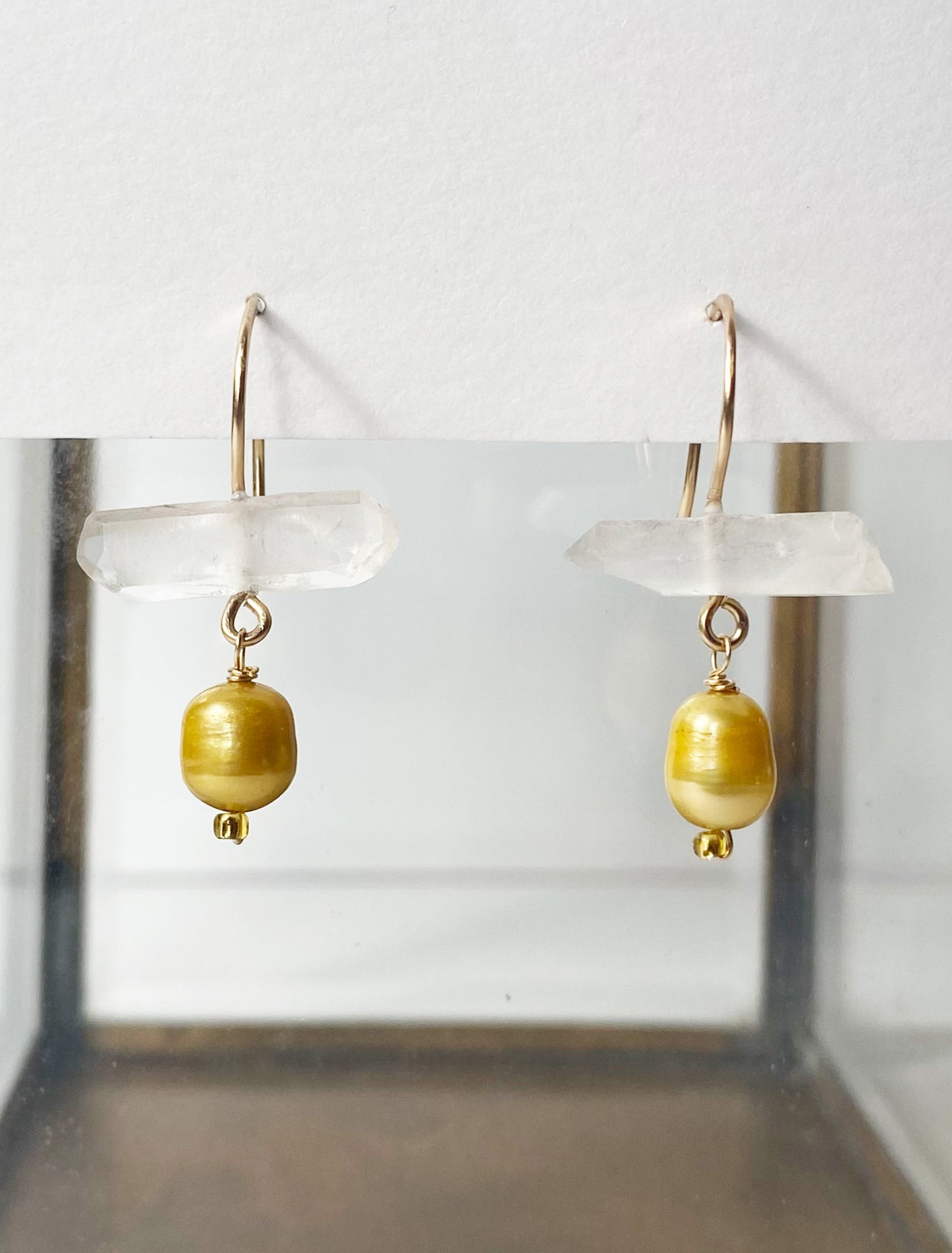 Pearl x Quartz Earrings