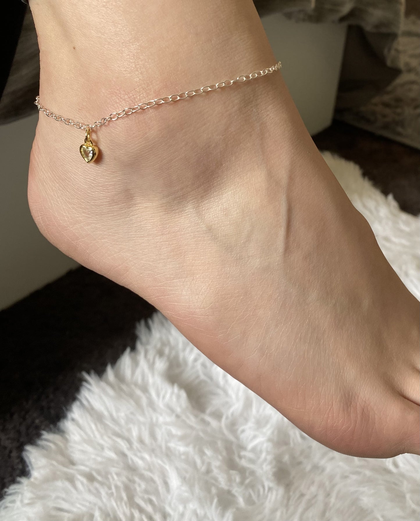 18k Gold Heart Charm Anklet